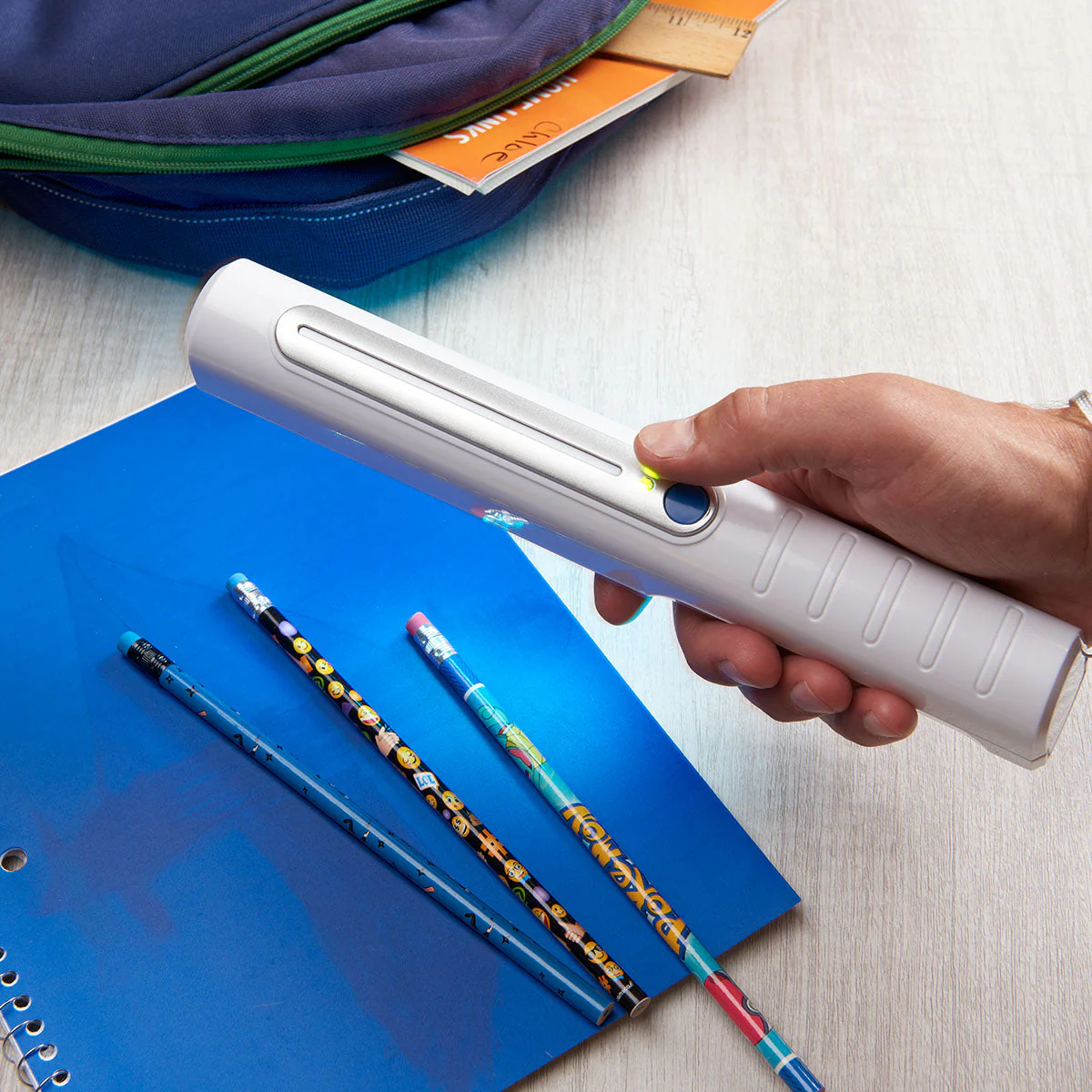 UV Sanitizer Wand Portable Handheld Surface Cleaning Light - Image 4